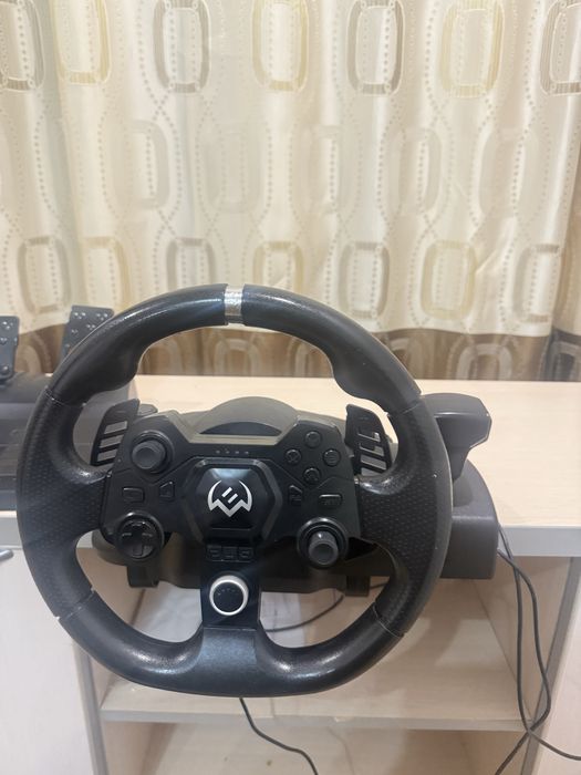 Продам игровой руль