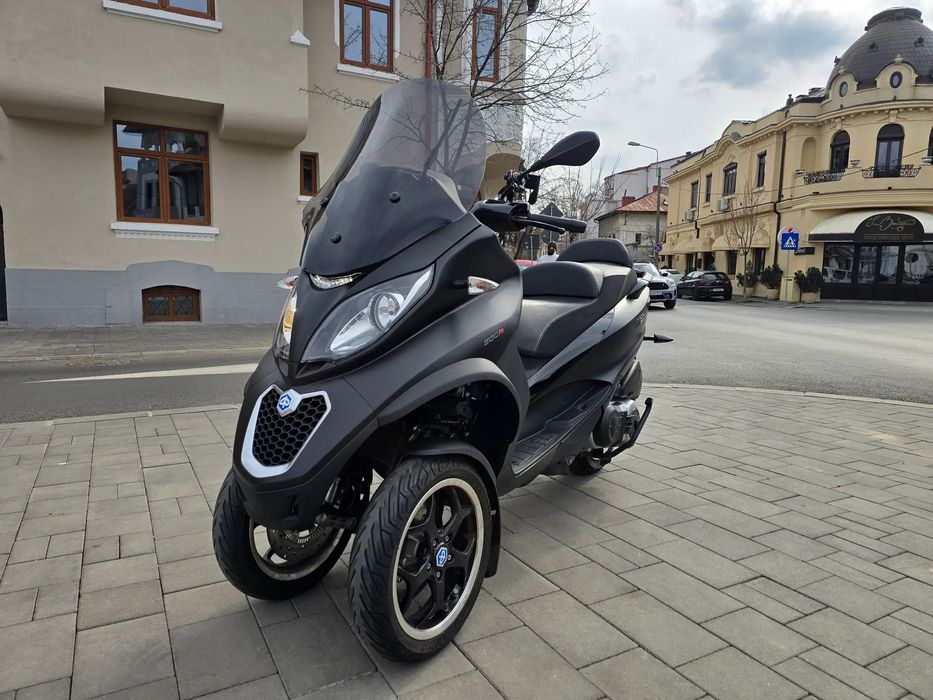 Piaggio MP3 500 Sport ABS Piaggio MP3 500ie Sport -  ABS+ASR / se conduce cu permis cat B
