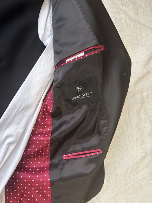 Мъжки костюм Vikonte size52