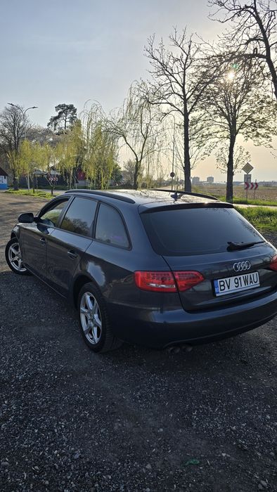 Audi A4 B8 Avant • 2.0 TDI 143 CP • Automat • 2010