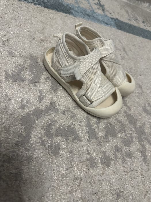 Детская обувь для девочек