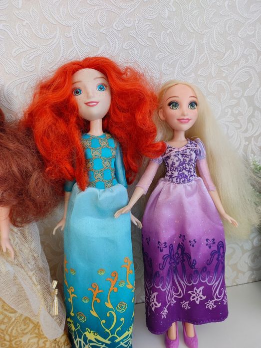 Продам пакет игрушек куклы для девочек Дисней