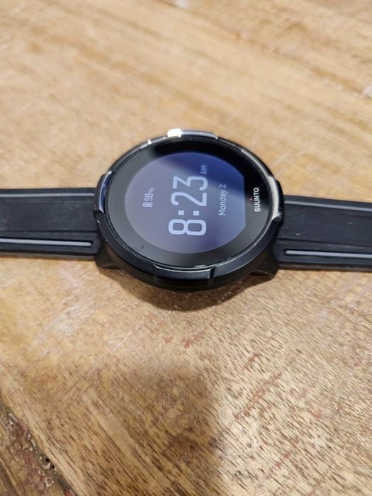 Suunto 9 Baro часовник за спорт и туризъм