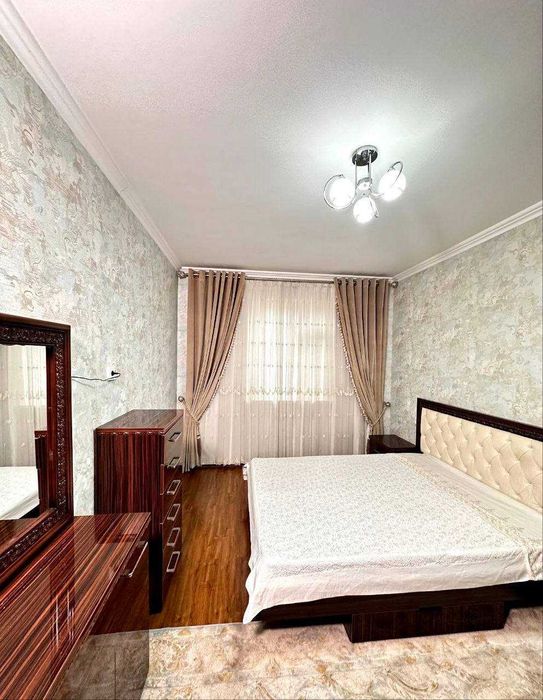 Сдаётся кв Метро Новза 2/4/5 ро-н  Чиланзарский 098*