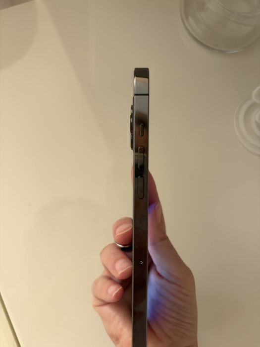 Продам iphone 12 pro max