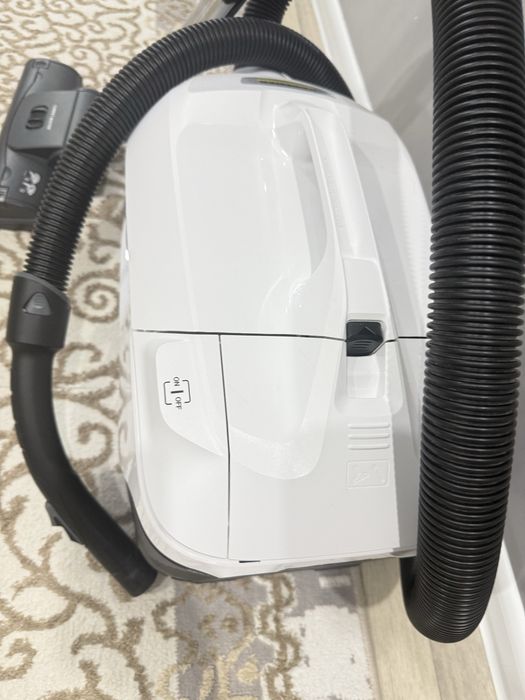Пылесос Karcher DS 6 plus
