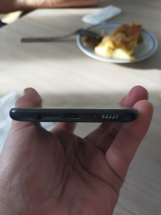 Продам Galaxy A20