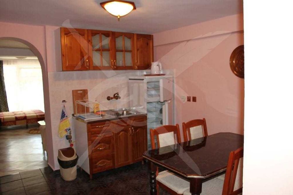 Продава се Къща в Поморие - 300 кв.м за 2100 €/кв.м - Снимка #3