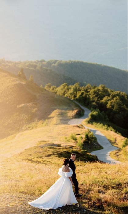 Vând rochie de mireasă