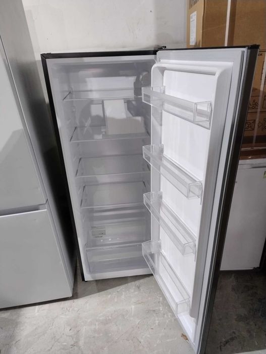 Чисто нов Охладител-Хладилник Bomann 144 см VS 7363