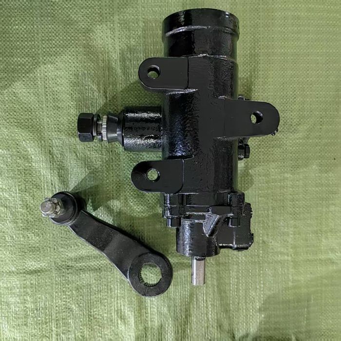 Рулевой редуктор на Эскалейд