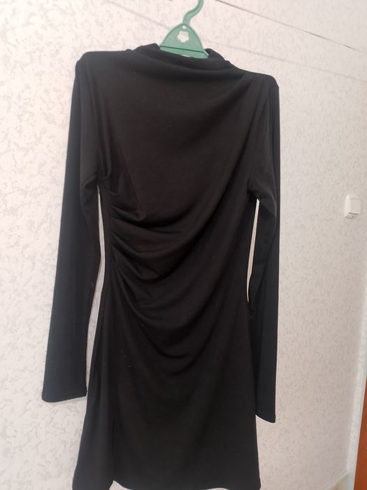 Продам женское платье
