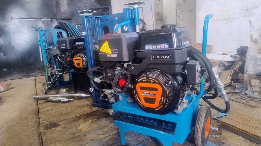 Установка прокола грунта 20-30 тонн с вращением.с локацией Новая.