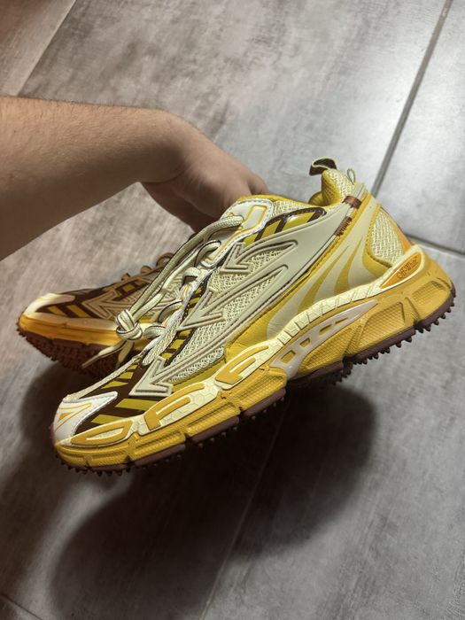 Adidasi OFF-WHITE Be Right Back