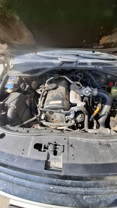 Vând  Touareg  motor  defect