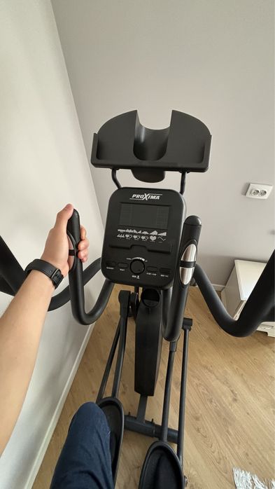 Эллиптический тренажер