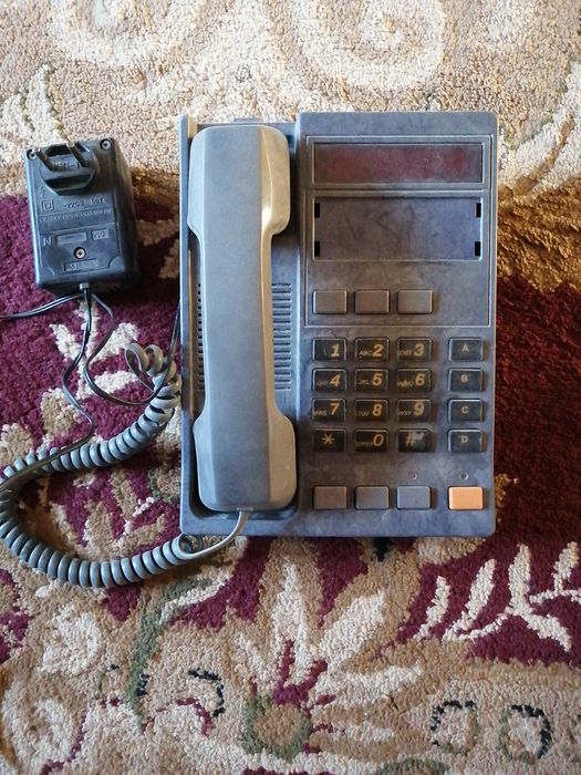 Продам 2 телефона  Панасоник,