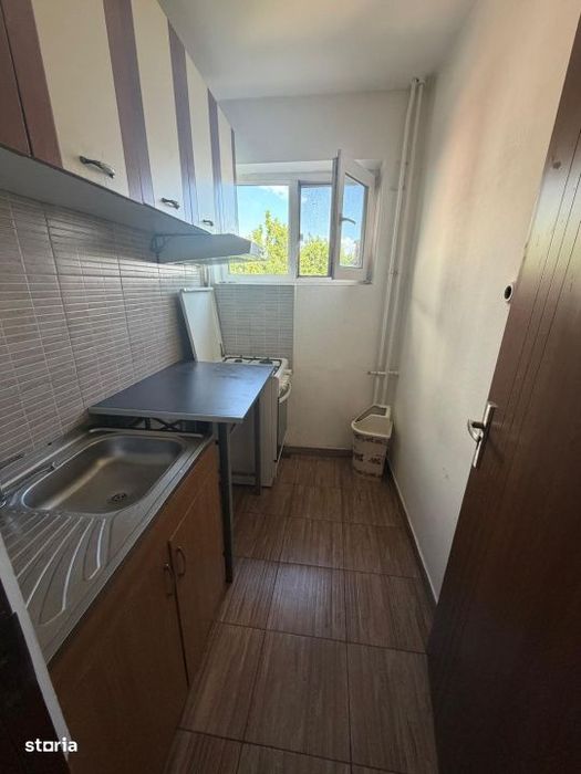 Apartament 3 camere, 52 mp, etaj3/4, cartier Valea Rosie
