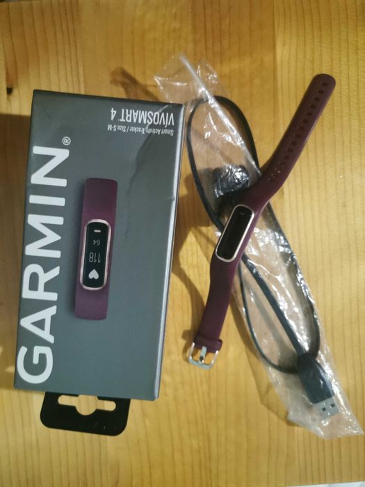 Фитнес гривни Garmin vivosmart 4 гр. Благоевград Широк център • OLX.bg