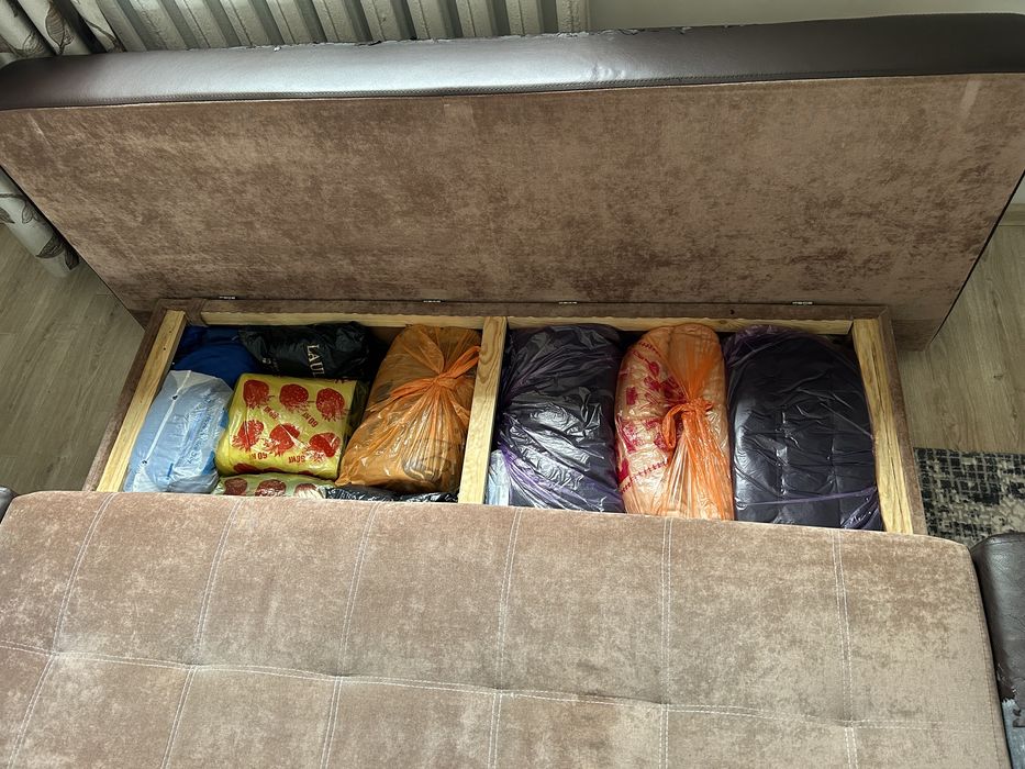 Диван тахта 2в1 в хорошем состоянии