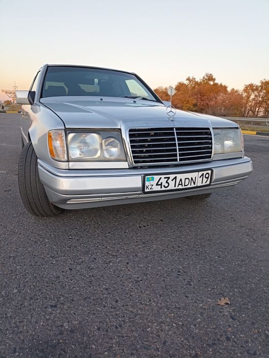 Мерседес 124_2.3_1991г.мех
