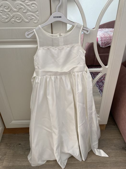 Продам платье детское