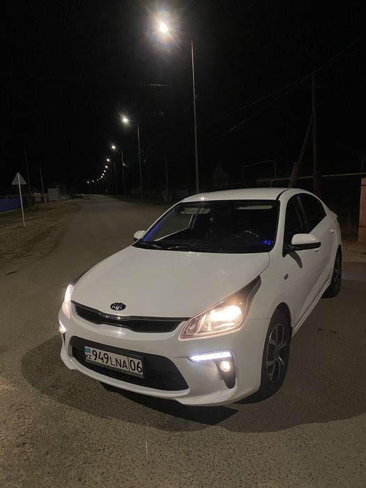 Киа рио 2019.