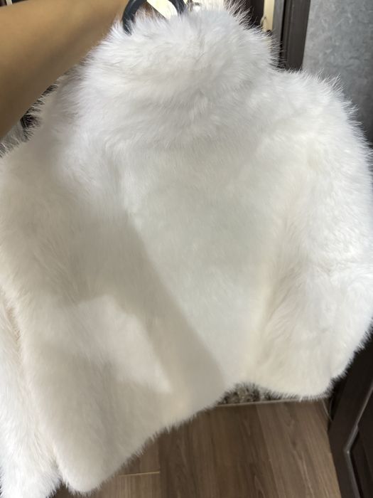 продам новую белую шубу