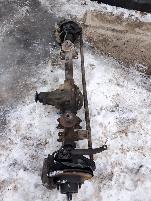 Продам передний мост