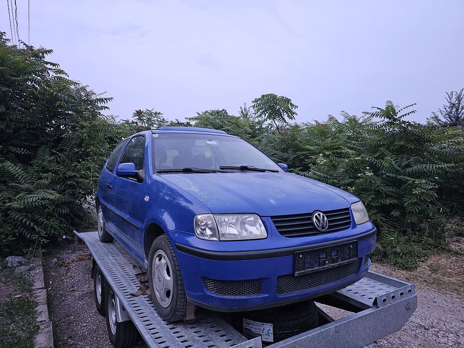 Volkswagen Polo 1.0 MPI на части