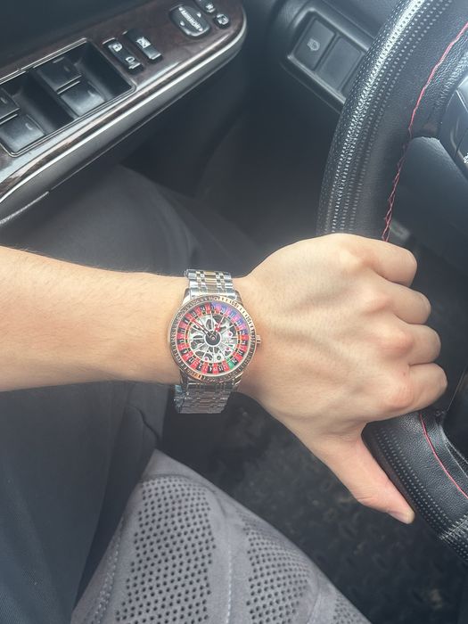 Часы-Рулетка-Casino