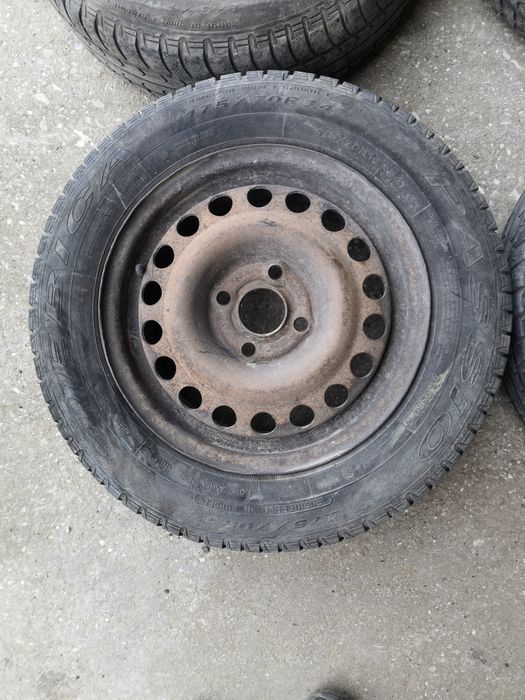 Гуми с джанти 175/70/R14