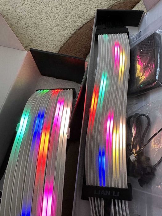 Set Cabluri RGB Alimentare LianLi Strimer Plus