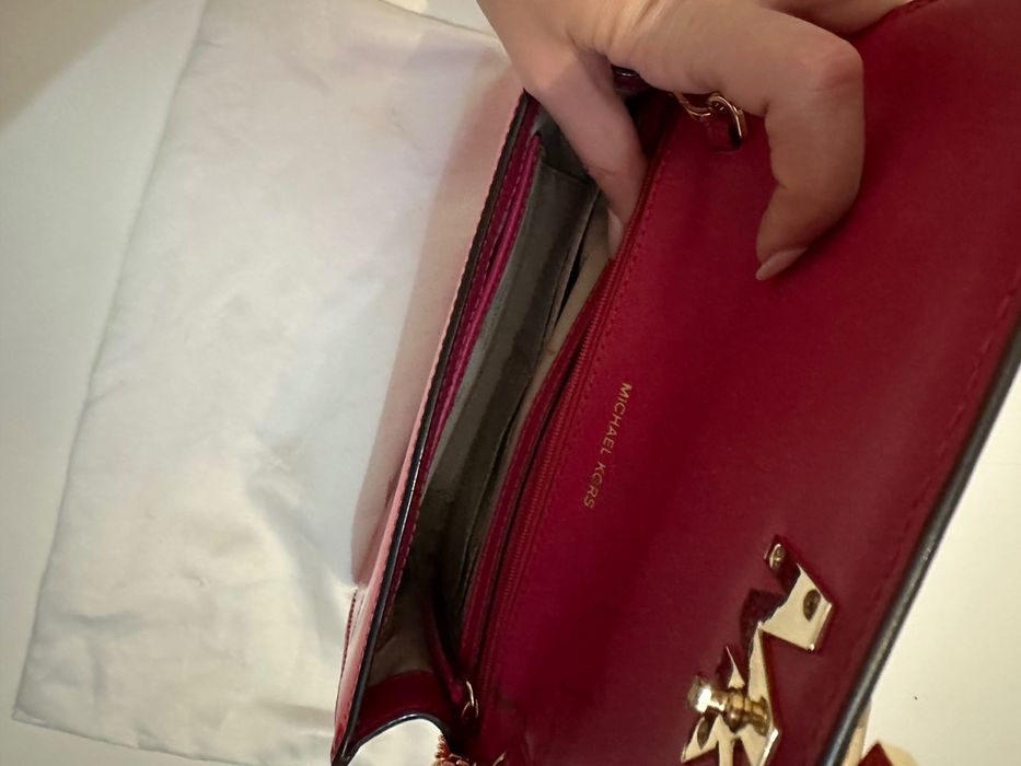 Дамска чанта Michael Kors