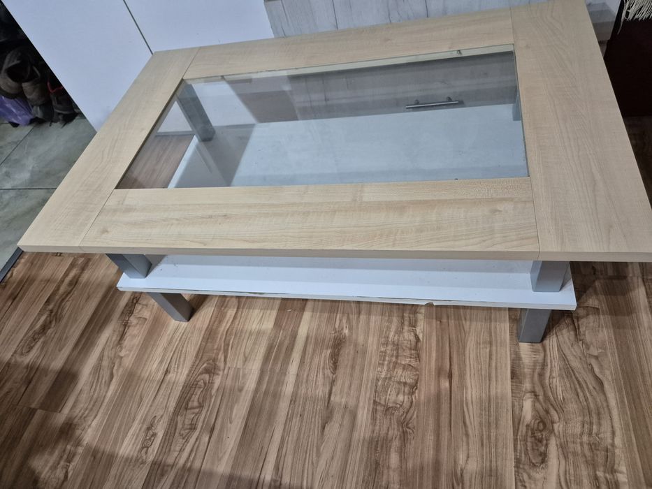 Vând măsuță living