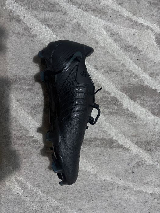 Бутонки nike phantom 40,5 номер