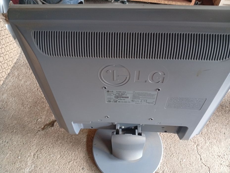 Monitor calculator LG