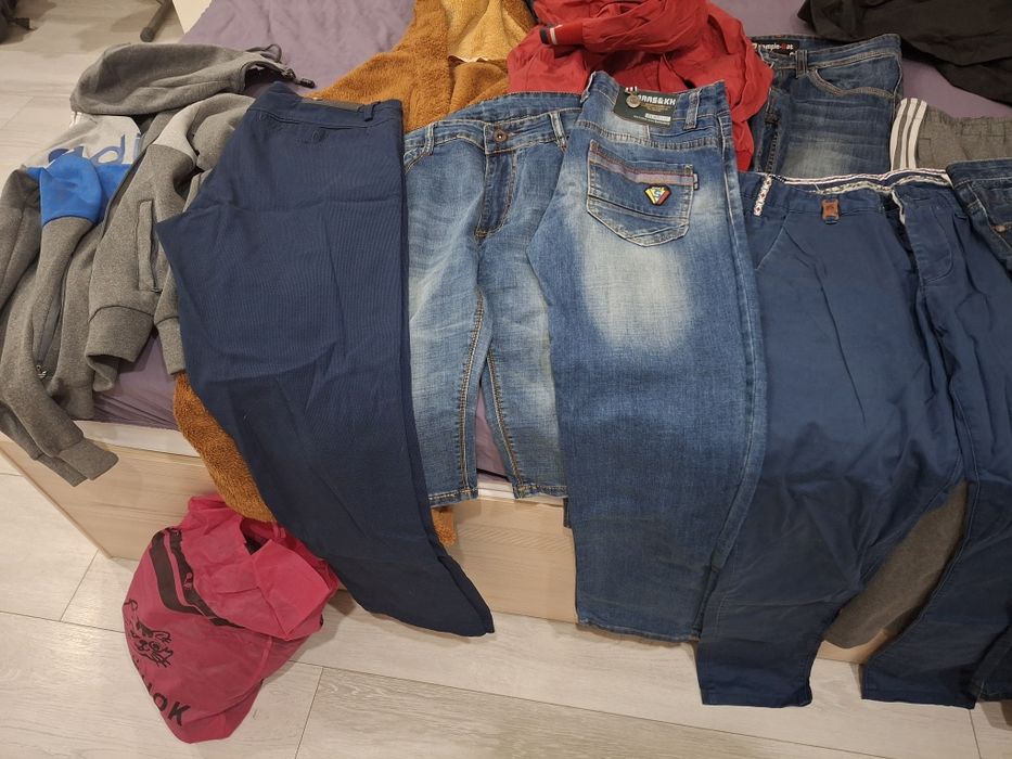 Отдам даром штаны на мальчика