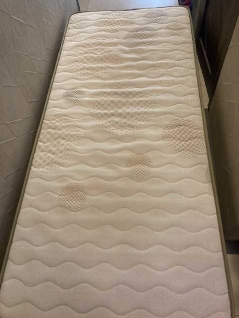 Матрак Exclusive Hybrid Cool Gel от Sleepy 90x200