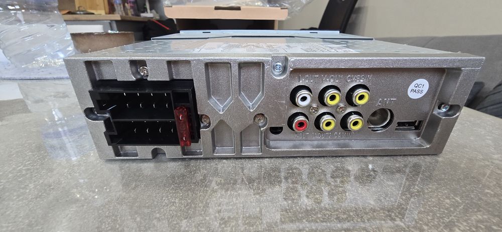 Радйо за кола с 7 инчов дисплей