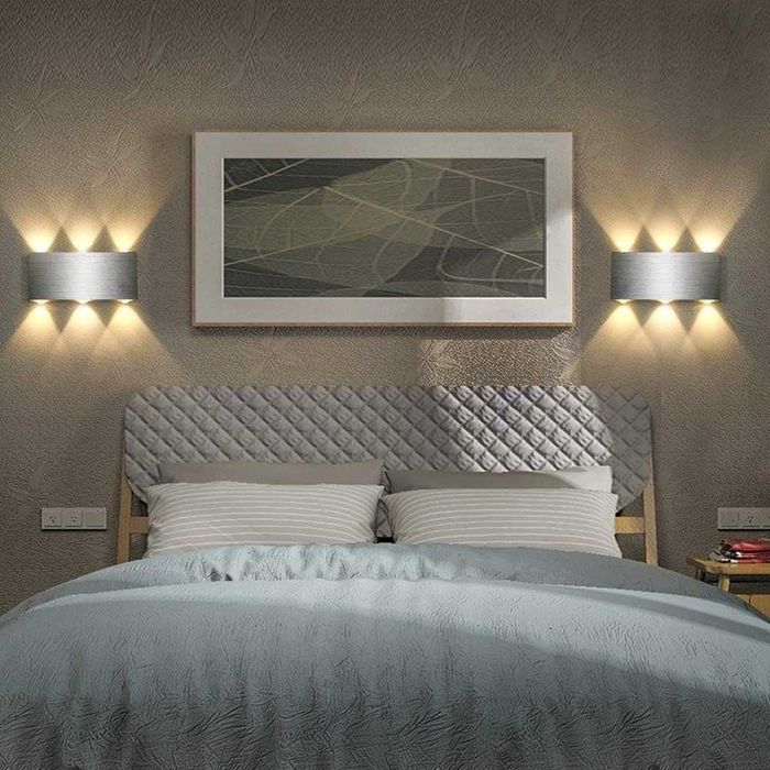Aplica LED de perete, iluminare sus-jos, 18W, 3000K, lumina calda, protectie IP44, 18 x 8 x 3 cm, aluminiu