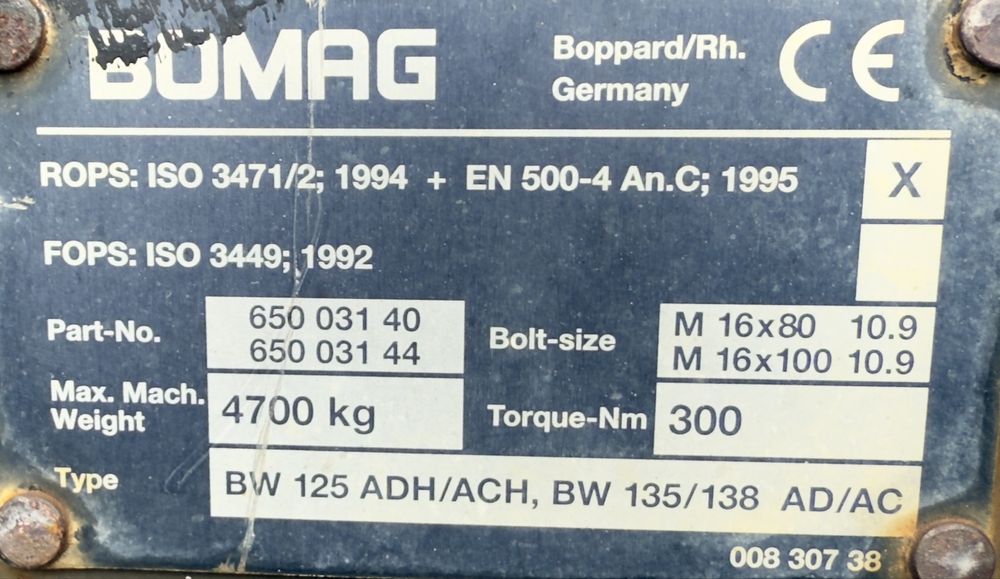 Cilindru compactor 5 tone bomag bw 135 ad