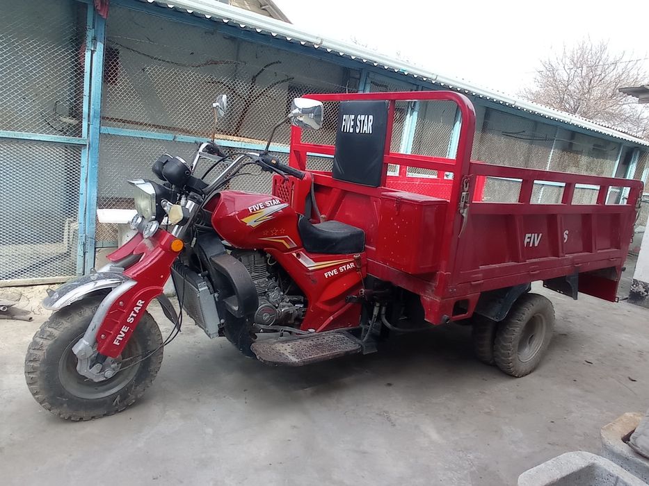 Мотоцикл бензиновый Кавасаки грузовой