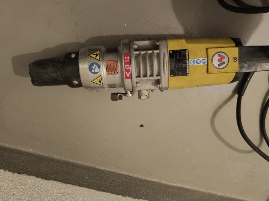 Vind Foarfecă hidraulică tăiat fier beton Wacker Neuson RCP 12/230
