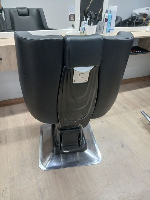 Кресло барбера б/у