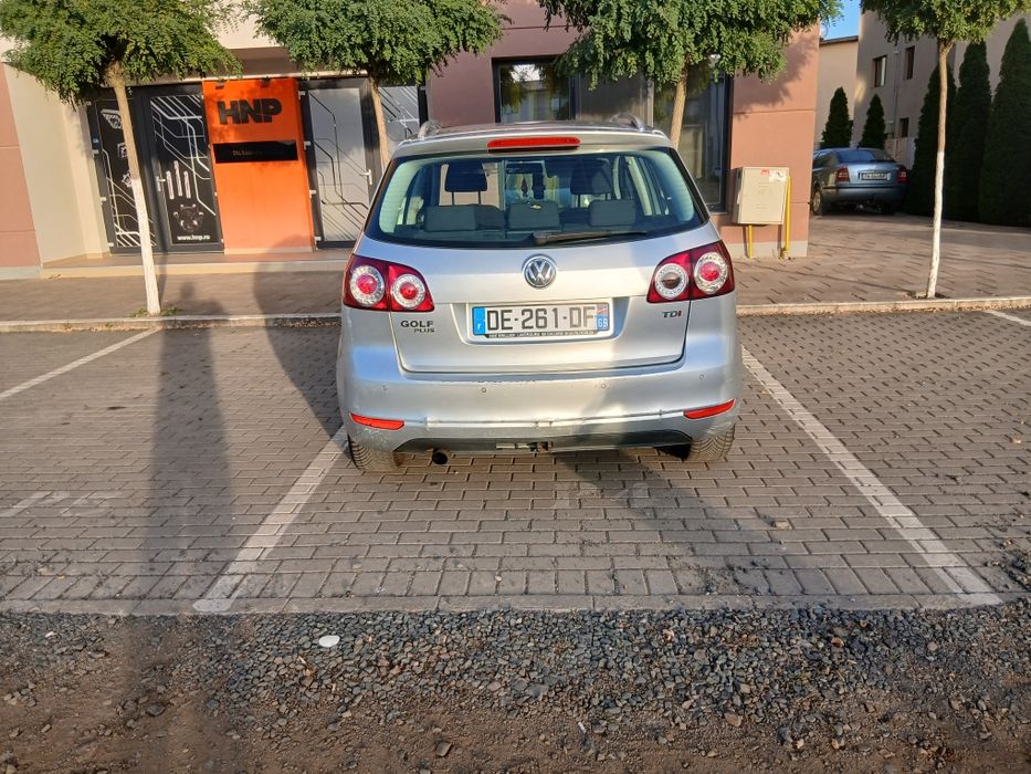 VOLKSWAGEN Golf Plus 2012 — imagine 3