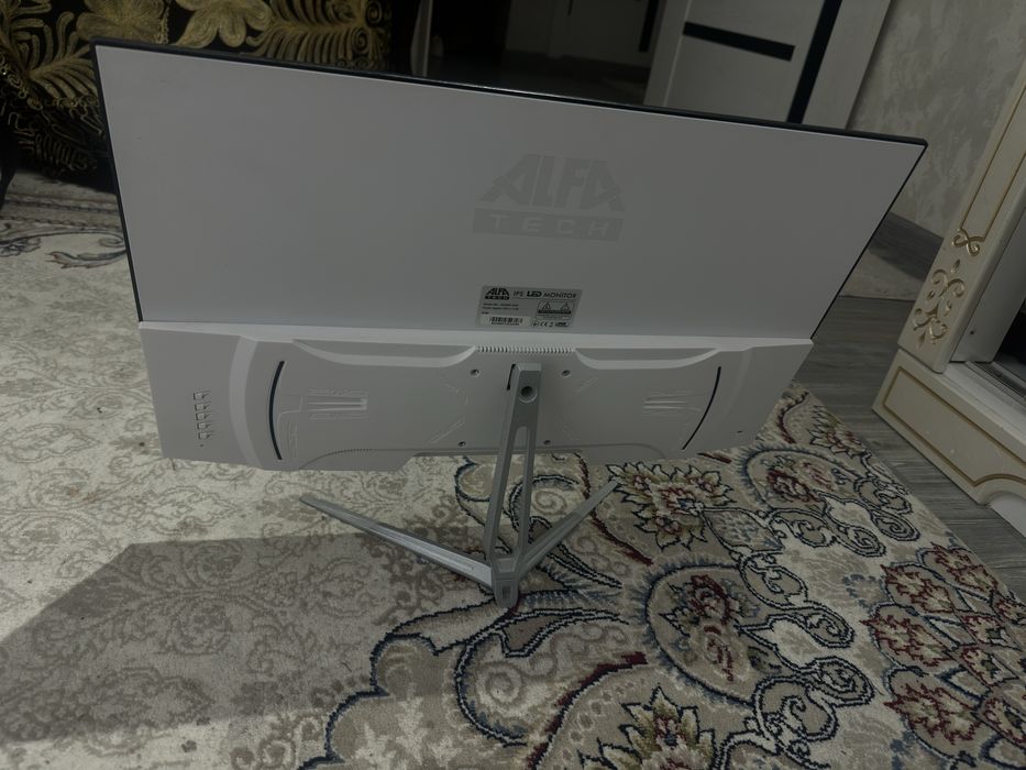 Led monitor sotiladi