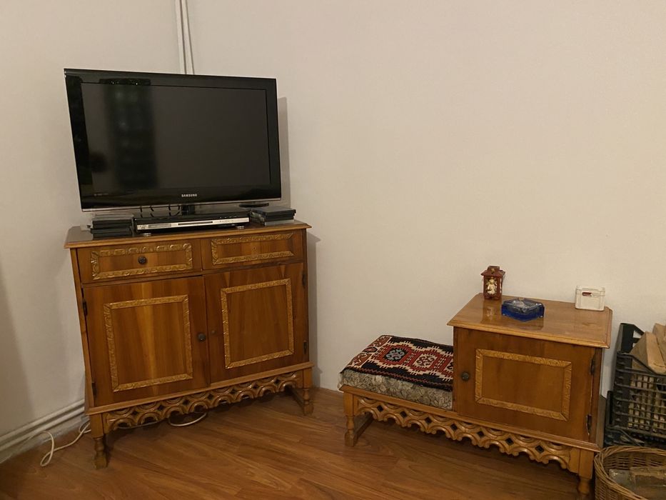 Mobila luxor lemn masiv stejar set sufragerie vitrina comoda scaune