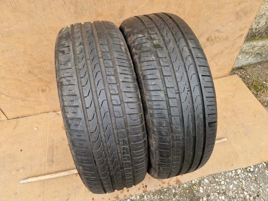 2 Pirelli R19 235/55 Летни гуми  DOT2221