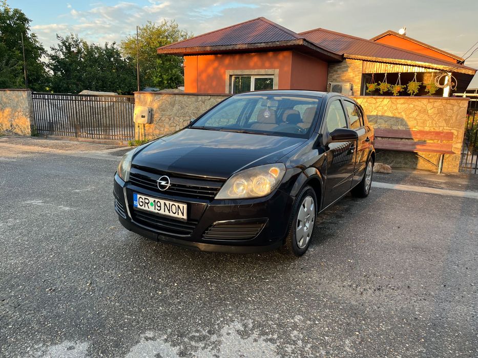 Masina Opel Astra H